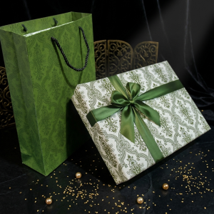 Baroque Verde Gift Box